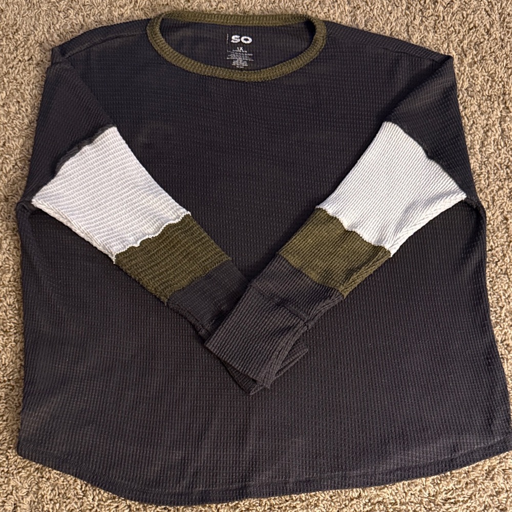 SO Tri-Tone Long Sleeve Shirt